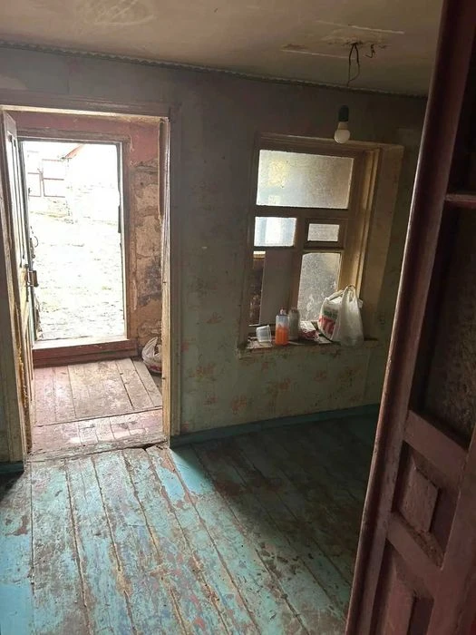 продаж квртири під ремонт Ближній центр