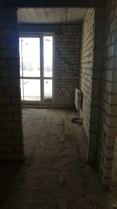 S Продам 1комнатную квартиру в новострое ЖК Сказка метро Хол