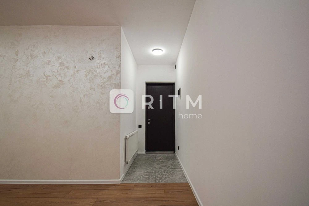 Продається простора квартира площею 55 м² у сучасному новому
