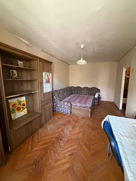 Продам 1 к. кв Павлове поле 23 Августа  pp8