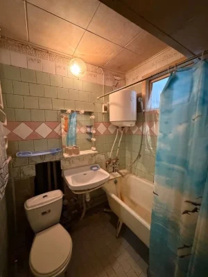 Продам 1 к. кв Павлове поле 23 Августа  pp8