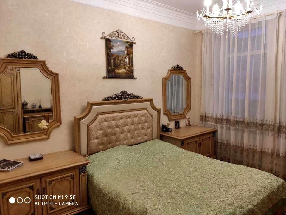 Квартира. Київ, Волоська вул.