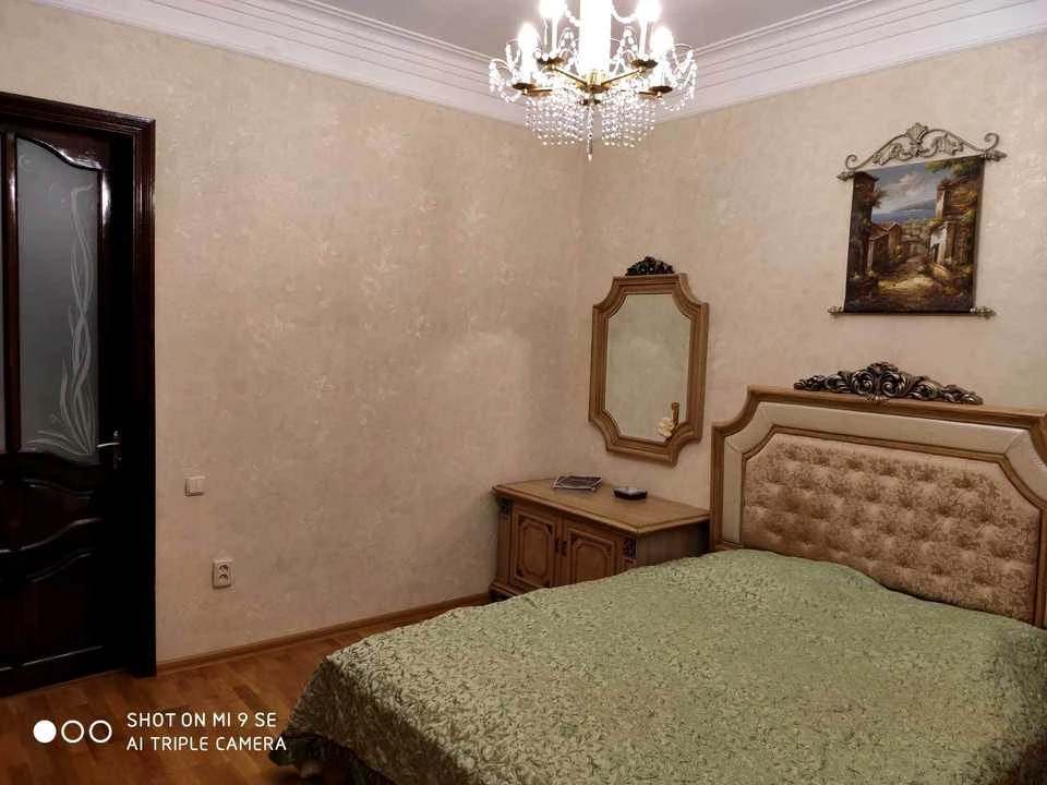 Квартира. Київ, Волоська вул.