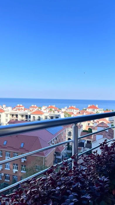 АТМОСФЕРА! Продам 1-но кімнатну квартиру з видом на море. Ар