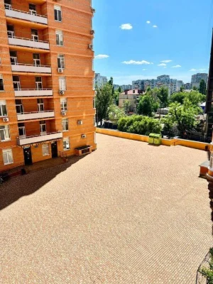 ПРОДАМ 2х кімн квартиру в ЖК Люксембург вул. Середня