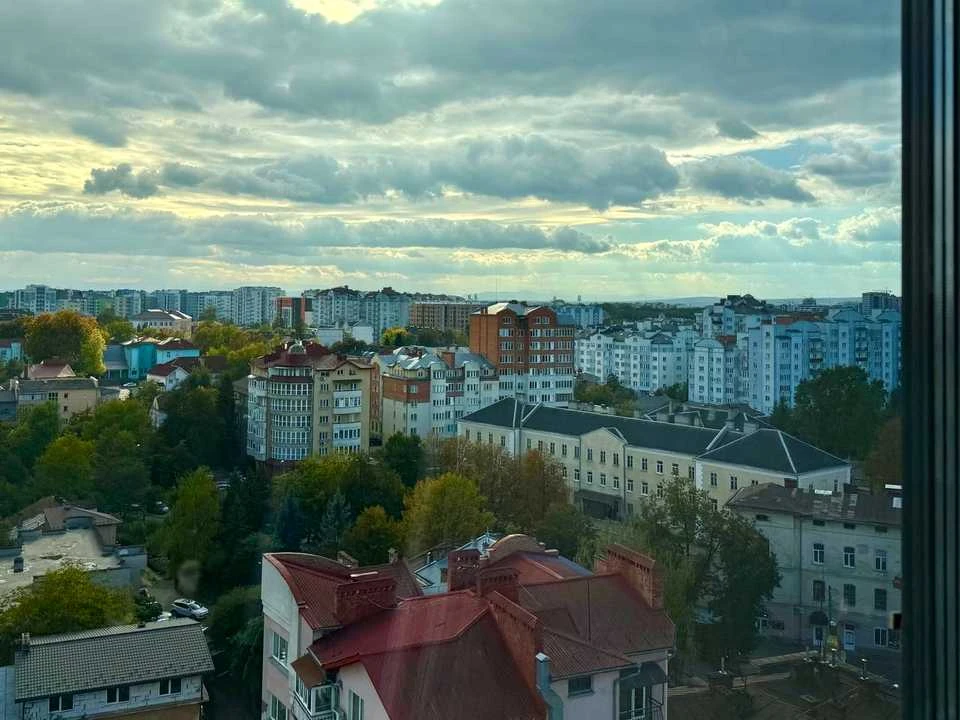 Квартира. Івано-Франківськ, Євгена Коновальця вул.
