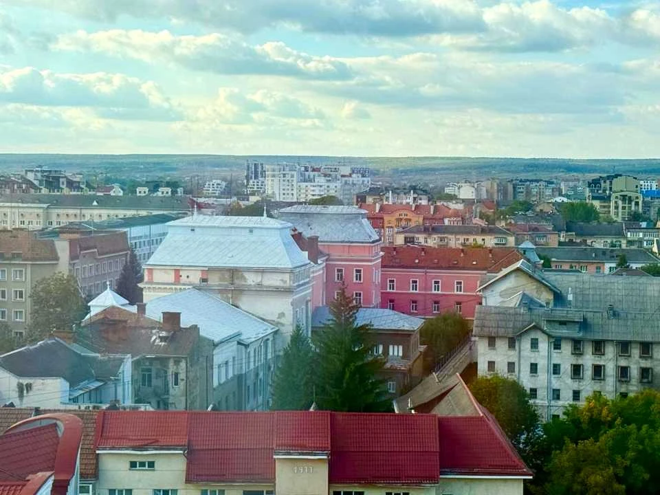 Квартира. Івано-Франківськ, Євгена Коновальця вул.