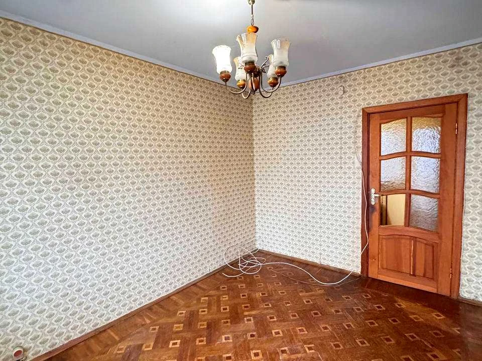 Квартира. Київ, Левка Лук'яненка вул. (Маршала Тимошенка)