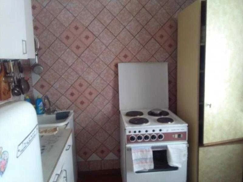 Продам 2 комн. кв. улучшенной планировки, Одесская, р-н с/м