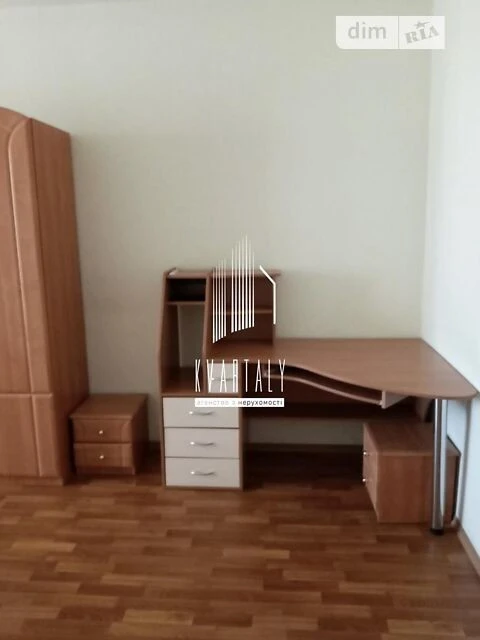 Довготривала оренда 2к квартири на просп. Володимира Івасюка