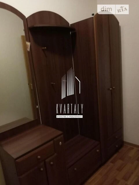 Довготривала оренда 2к квартири на просп. Володимира Івасюка