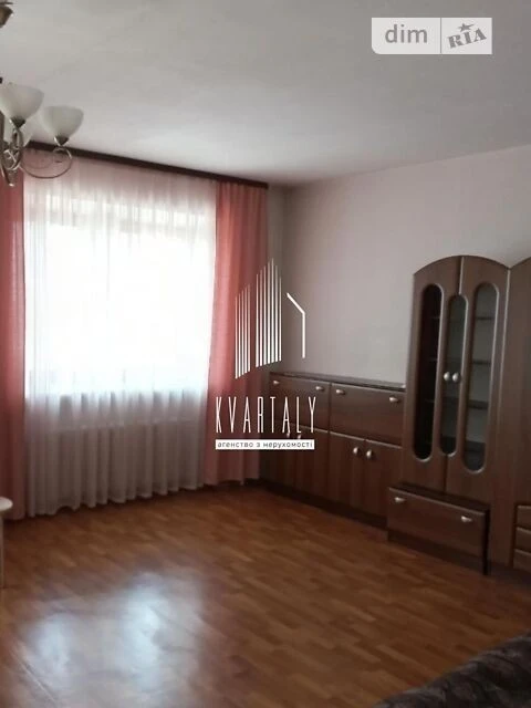 Довготривала оренда 2к квартири на просп. Володимира Івасюка
