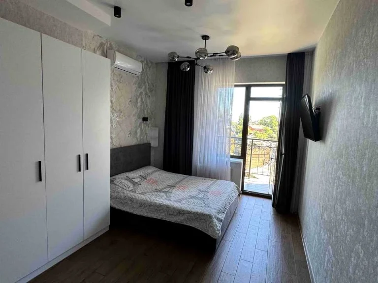 Apartment. Odesa, Prolunychny Lane.