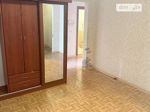 Sale of 3-room apartment 96.7 sq. m on Kostiantyna Dankevycha St.