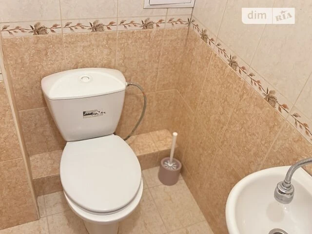 Sale of 3-room apartment 96.7 sq. m on Kostiantyna Dankevycha St.