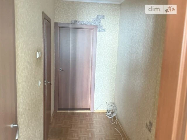 Sale of 3-room apartment 96.7 sq. m on Kostiantyna Dankevycha St.