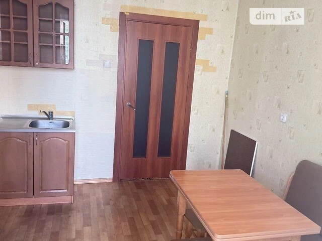 Sale of 3-room apartment 96.7 sq. m on Kostiantyna Dankevycha St.