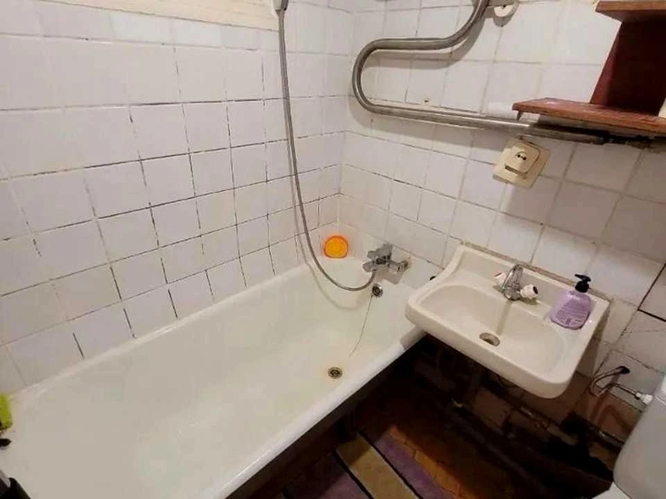 Квартира. Дніпро, Левка Лук'яненка вул. (Василя Жуковського)