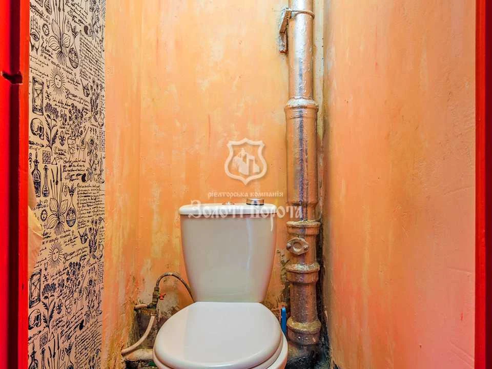 Квартира. Київ, Милославська вул.
