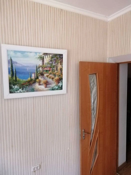 Продам 3 кім сталінку вул Деревлянська 20/2