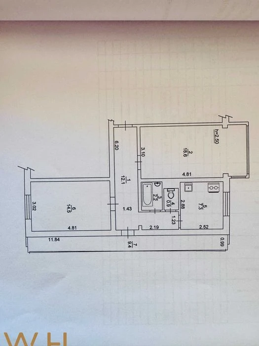 Продам 2 кім. квартиру, 65 м², вул. Шолом-Алейхема, 9, метро