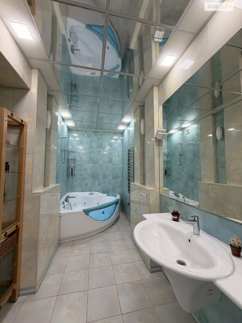 Продаж Квартира Приморський