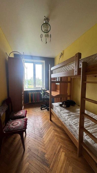 Продажа 2-х комнатной квартиры (р-н стадиона "Эвис")