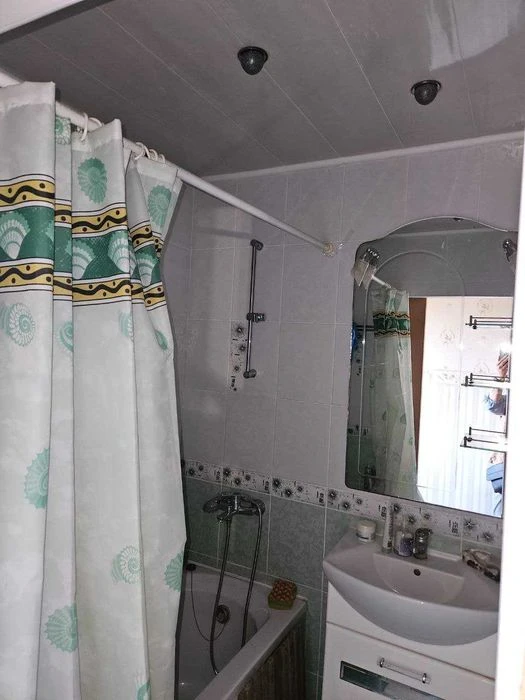 Продам 3к.кв Залютино