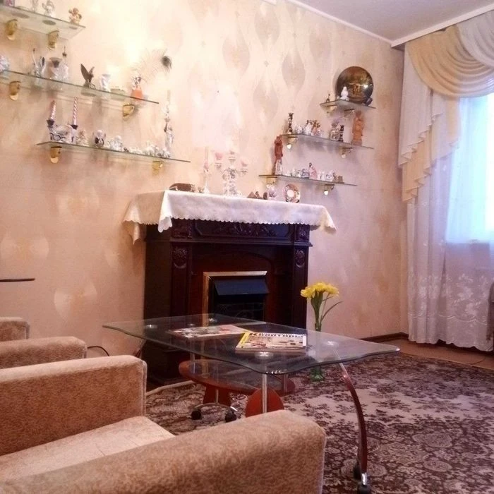 Продам 3к.кв Залютино