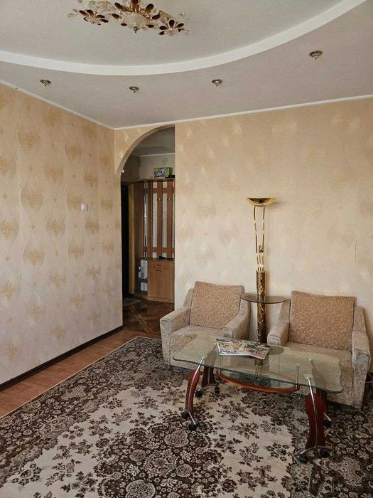 Продам 3к.кв Залютино