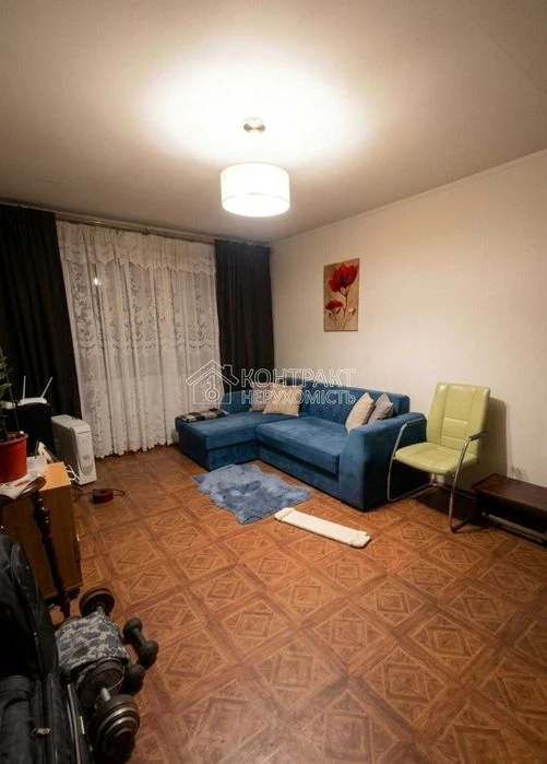 Spacious 3-room apartment for sale / Zalyutino / Kholodnaya Gora / CERTIFIED