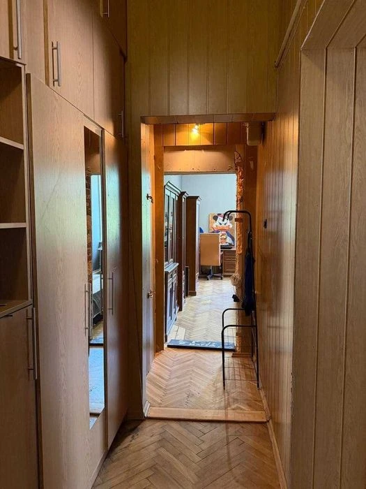 2 bedroom apartment in the center