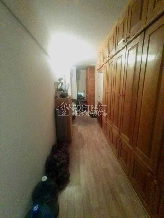 Spacious 3-room apartment for sale / Zalyutino / Kholodnaya Gora / CERTIFIED