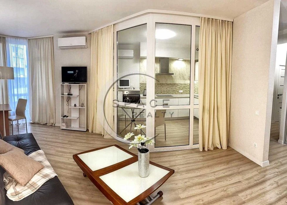 Продаж 2-кімнатної квартири в центрі Києва вул. Дмитриевская