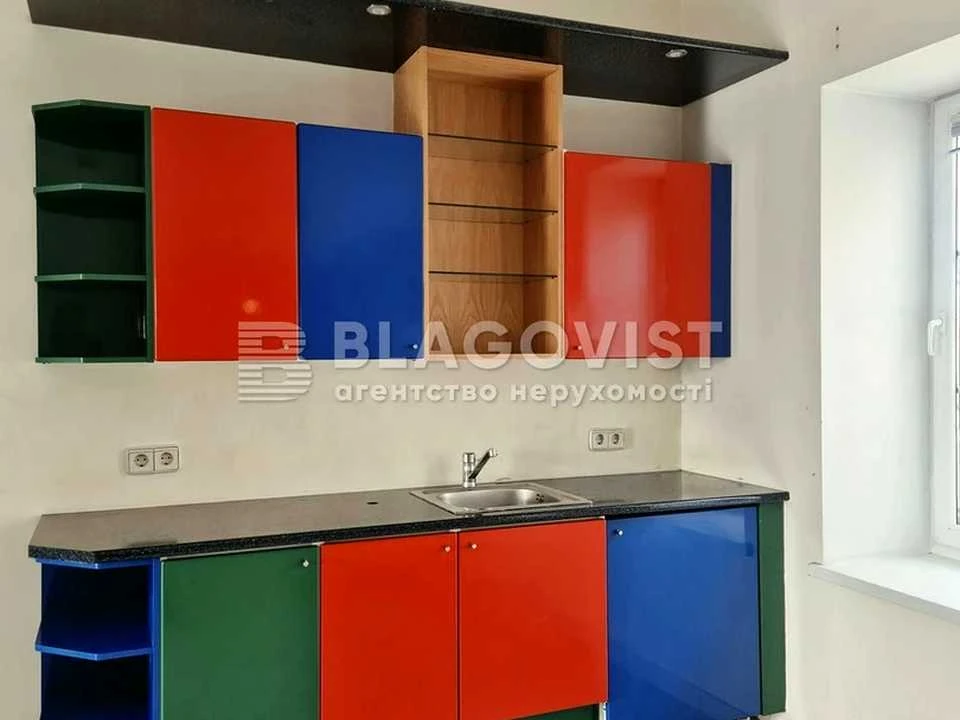 Квартира. Київ, Костельна вул.