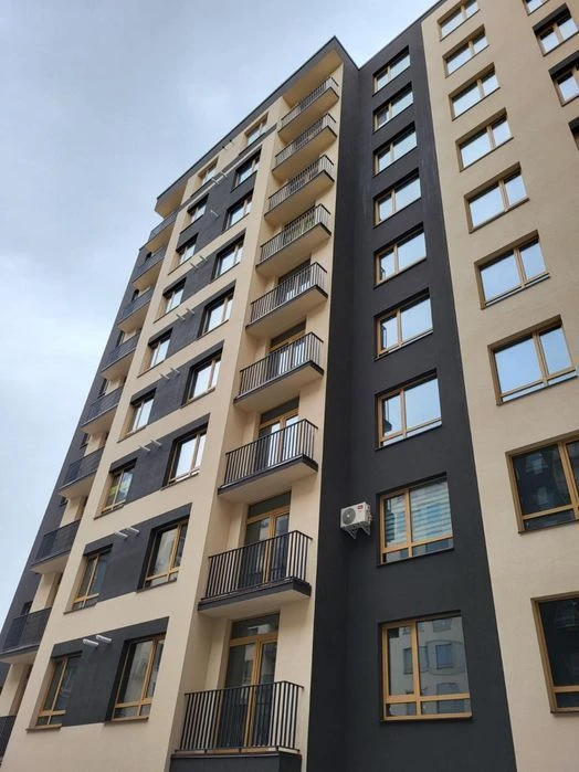 Продаж 3 кім квартири, готова до ремонту, центр.