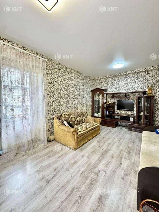 2 rooms, 56 sq. m., Center (Pushkinskaya St. 67, Yaroslava Mudrogo metro station) 128