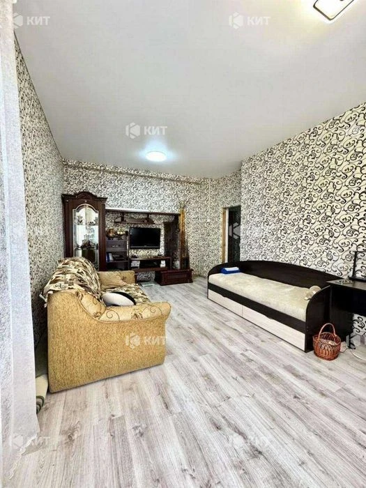 2 rooms, 56 sq. m., Center (Pushkinskaya St. 67, Yaroslava Mudrogo metro station) 128