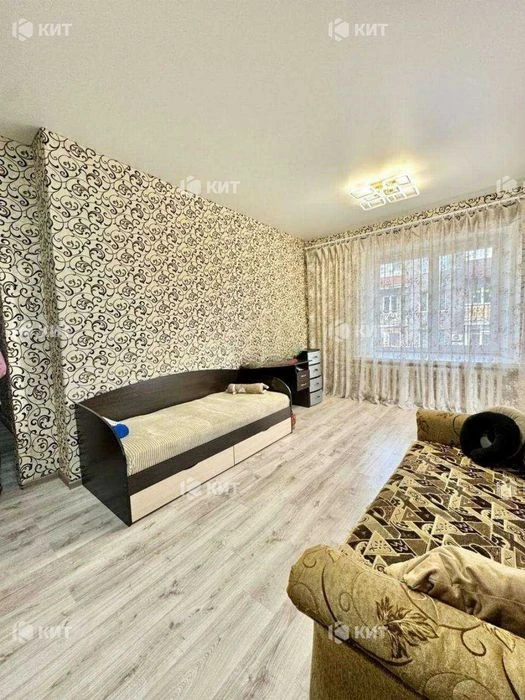 2 rooms, 56 sq. m., Center (Pushkinskaya St. 67, Yaroslava Mudrogo metro station) 128