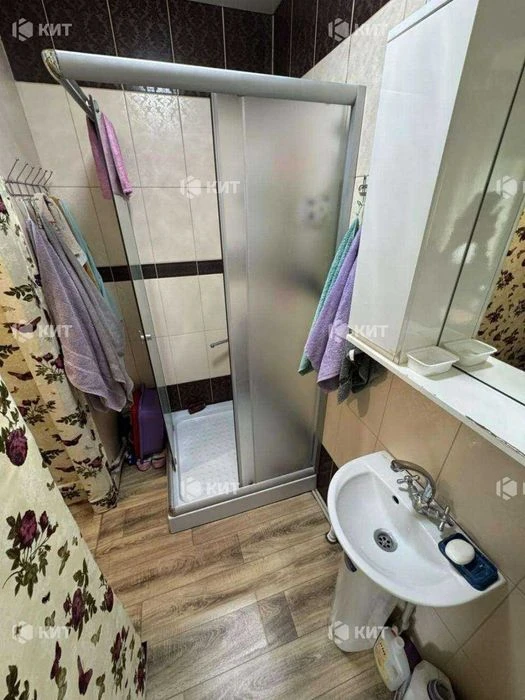 2 rooms, 56 sq. m., Center (Pushkinskaya St. 67, Yaroslava Mudrogo metro station) 128