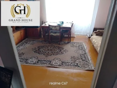 Продам 3 кімнатну квартиру на Гірничому