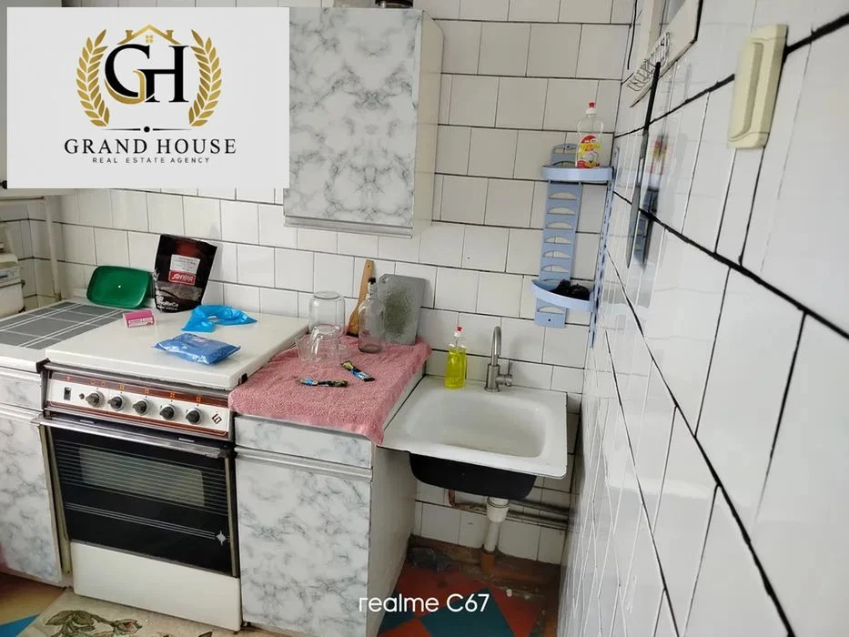 Продам 3 кімнатну квартиру на Гірничому
