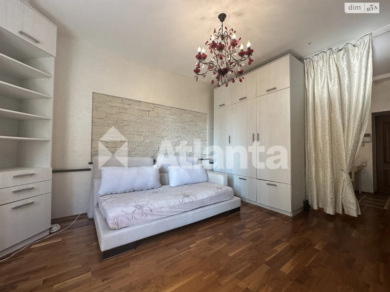 Продажа квартир Оболонский.