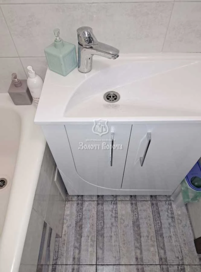 Продажа 2-комнатной квартиры 55 м², Науки просп., 88А