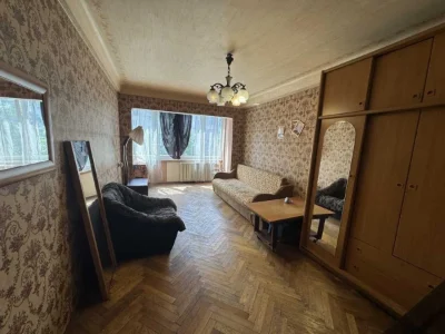 Продажа 3-комнатной квартиры 66 м², Верховинная ул., 80