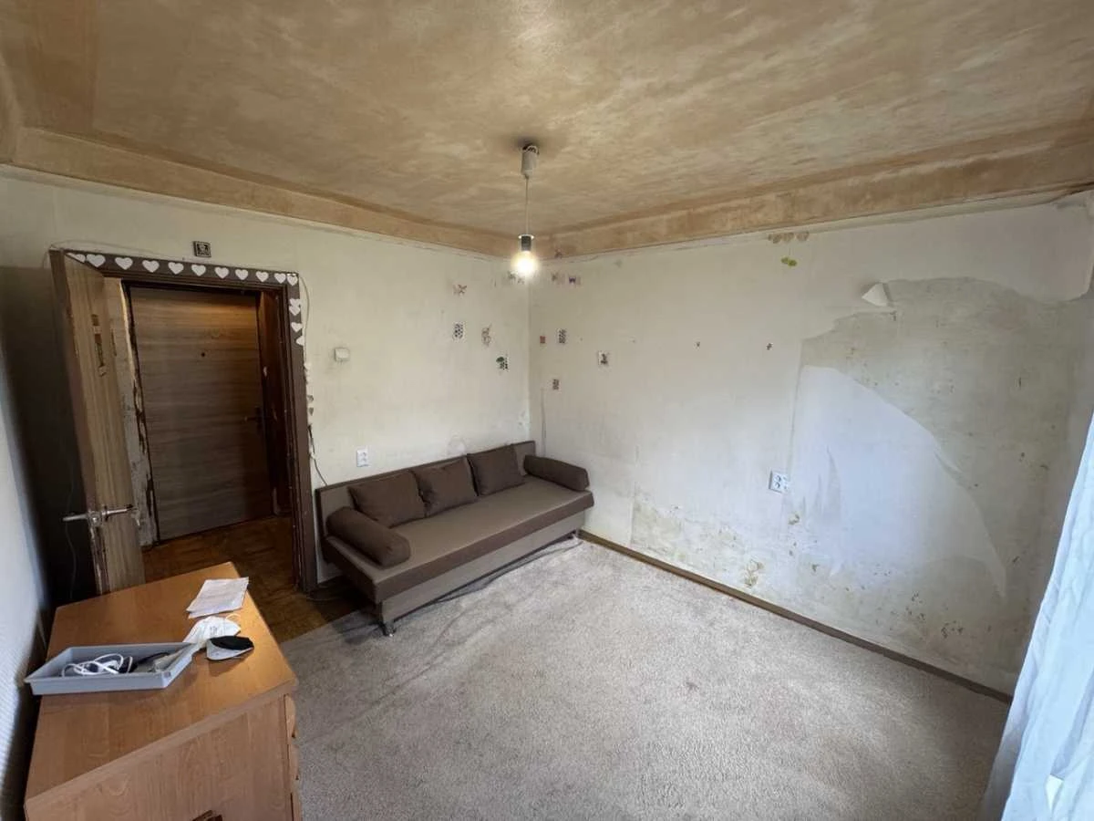 Продажа 3-комнатной квартиры 66 м², Верховинная ул., 80