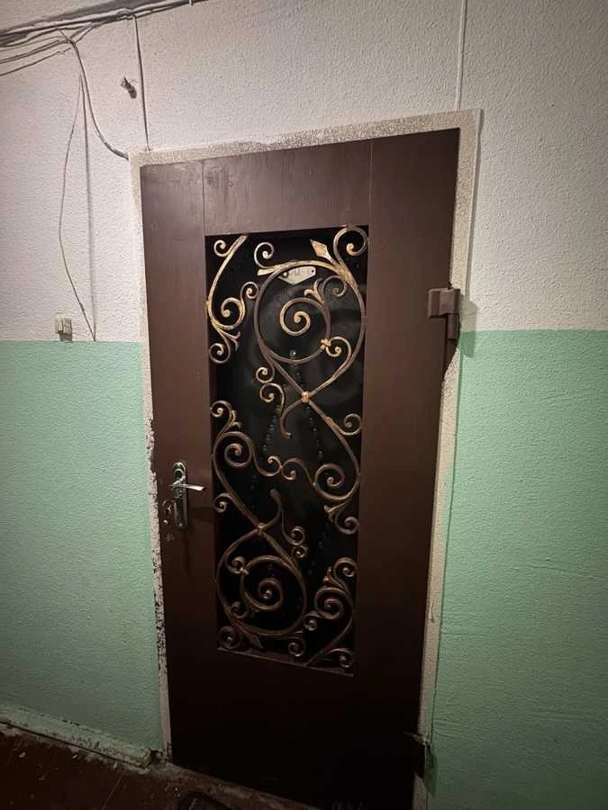 Продажа 3-комнатной квартиры 66 м², Верховинная ул., 80