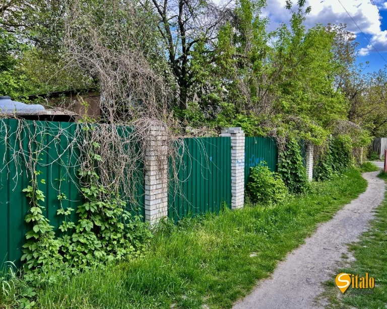 Продажа участка под индивидуальное жилое строительство 5.5 с