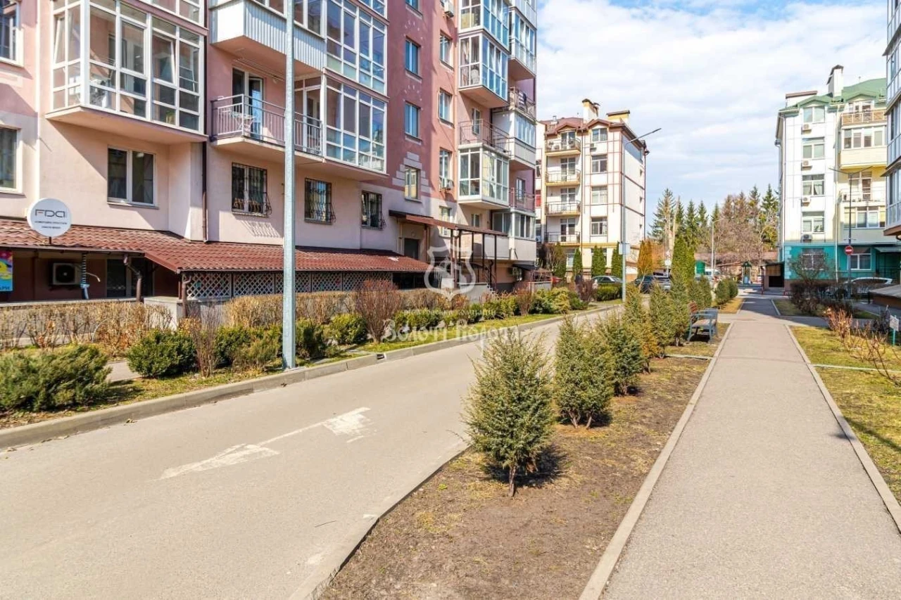 Sale of 2-room apartment 74.2 m², Akademika Kyprianova u
