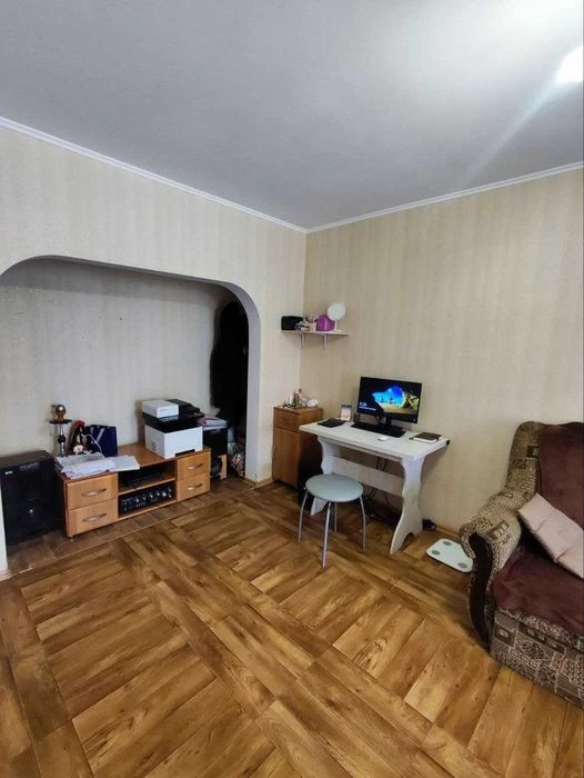 Продаж 2к.кв., 2й Южний мкр-н. /Піски/.